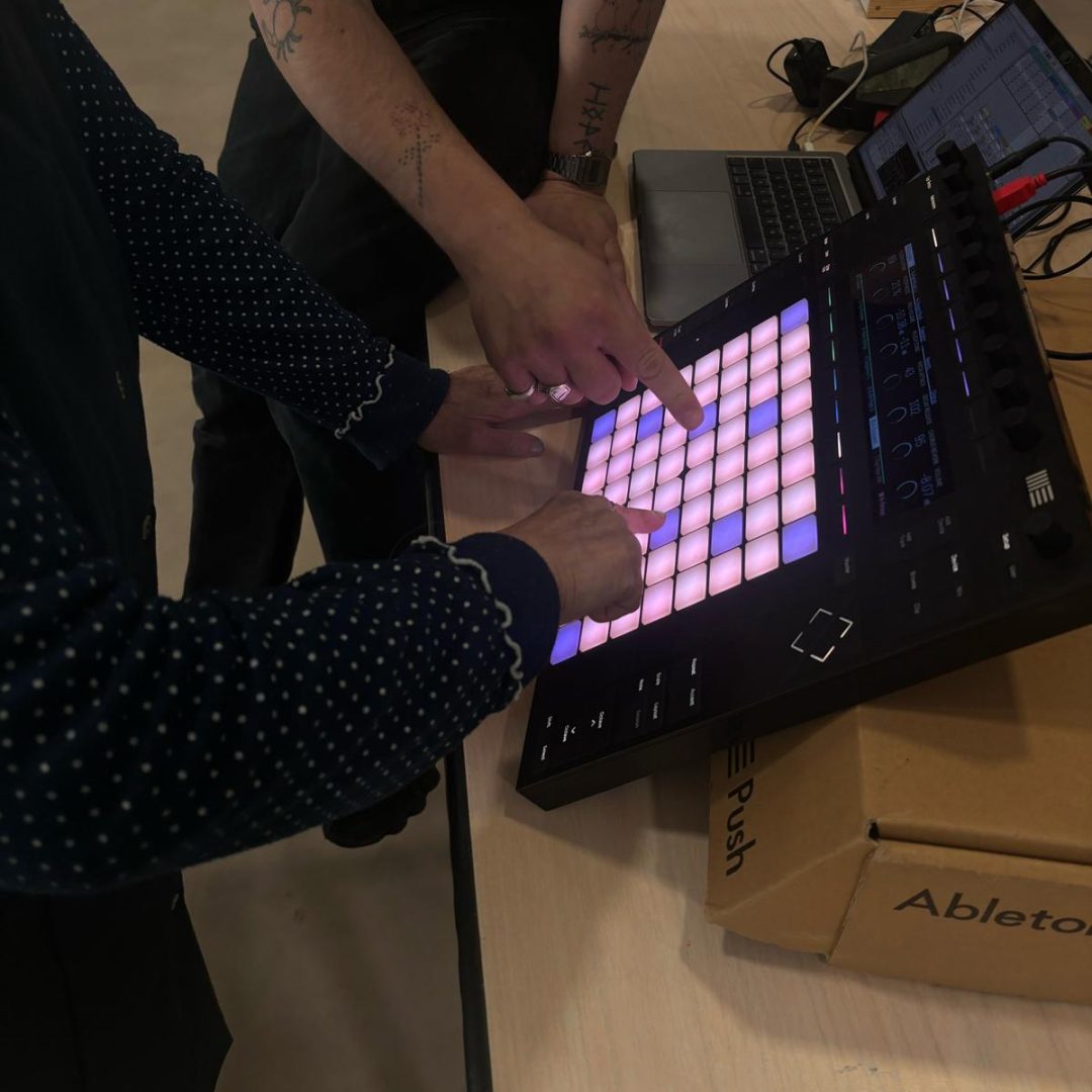 WhatsApp Image 2025-03-19 à 19.24.40_dcbdd9d4